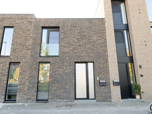 Stijlvol wonen in Hasselt: gezellige woning met 3 slaapka.
