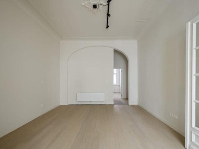 Stijlvol appartement 2 slaapkamers en comfortabele leef.