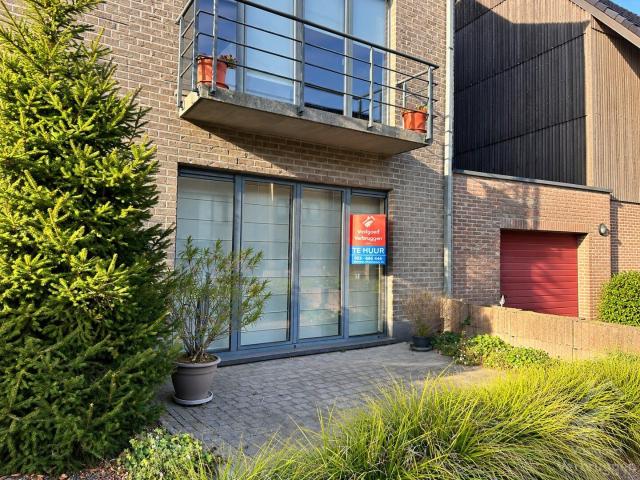 Stijlvol appartement met 2 slaapkamers en parkeerplaats.