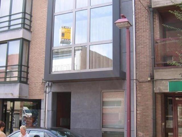 Stijlvol duplexappartement in centrum v Hoeselt met 1 slaap
