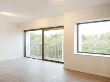 Stijlvol gerenoveerd appartement in Hartje Sint Niklaas