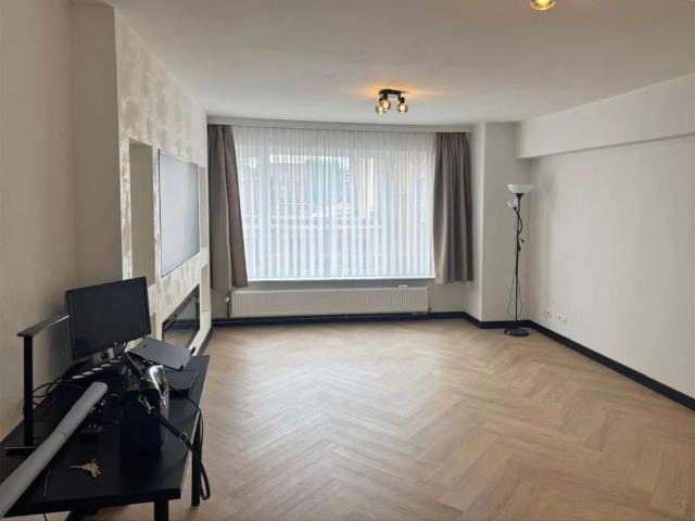 Stijlvol gerenoveerd appartement met 2 slaapkamers op centrale ligging
