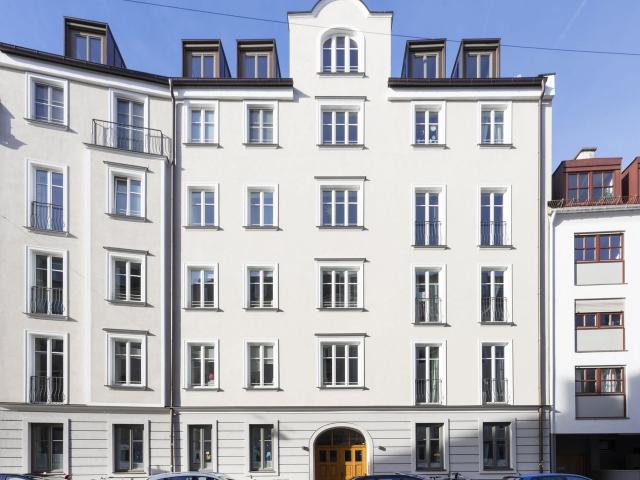 Stilaltbau in ruhiger Lage im Glockenbach, Munchen Amsterdam Apartments for Rent