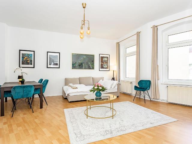 Stilish and bright fully furnished 2 room flat in Friedrichshain, Berlin Amsterdam Apartments for Rent