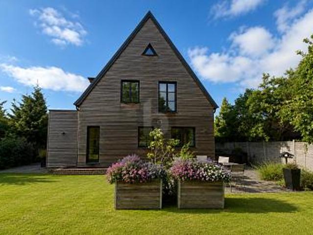 STILJUWEL BAUBIOLOGISCH SANIERTES TRAUMHAUS