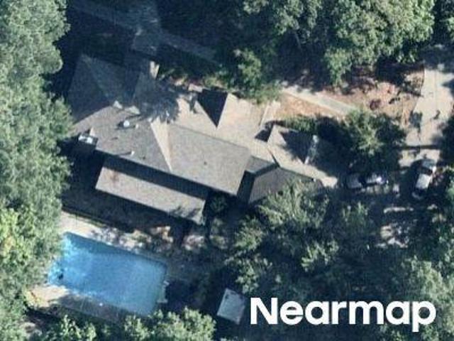 Stillwaters Dr SW