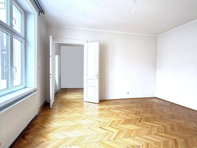 STILWOHNUNG 12m² BALKON OPTIONAL SONNIGER GRÜNBLICK HERRLICHES STILHAUS 4.OBERGESCHOSS HOFLAGE
