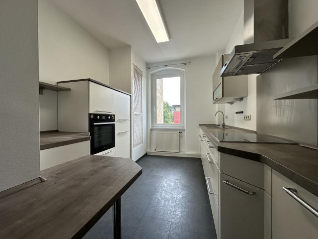 Stilvoll und Modern mit EBK*: Ihre Traum 3,5 Raum Wohnung in Debschwitz wartet!