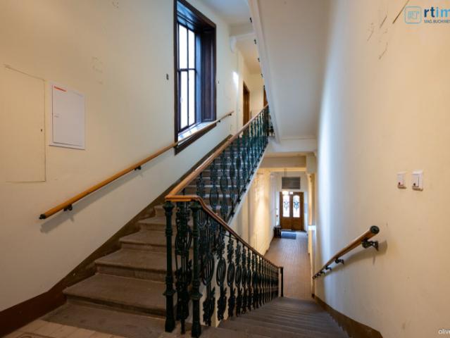 Stilvoll und modern zugleich. Ruhiger, möblierter 2 zimmeraltbau in idealer lage des 7. Bezirks