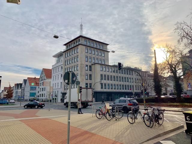 Stilvoll wohnen am Kesselbrink – moderne 2 Zimmer Wohnung mit Einbauküche und Balkon
