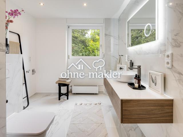 Stilvoll wohnen im Grünen – hochwertig sanierte 3 Zimmer Wohnung mit Balkon in München West
