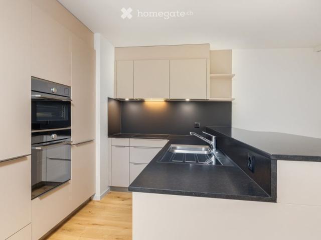 Stilvoll wohnen in Bassersdorf – hochwertige 3½ Zimmer Wohnung mit Balkon
