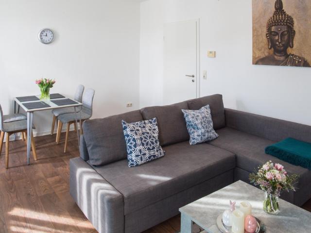 Stilvoll wohnen in Schwerin – Flexible Mietwohnung in Citylage!