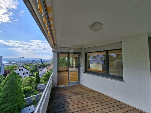 STILVOLL WOHNEN MIT EXKLUSIVEM BLICK