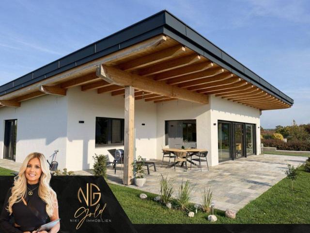 Stilvoll, großzügig & barrierefrei! Exklusiver Bungalow mit sonnigem Garten im Südburgenland