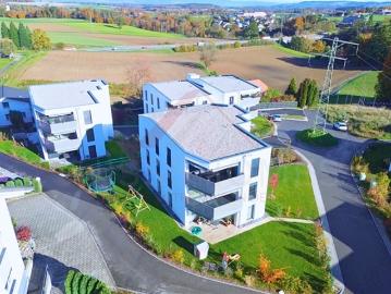 Stilvoll leben atemberaubende 4,5 Zimmer Wohnung in Düdingen mit wunderschönen Räumen