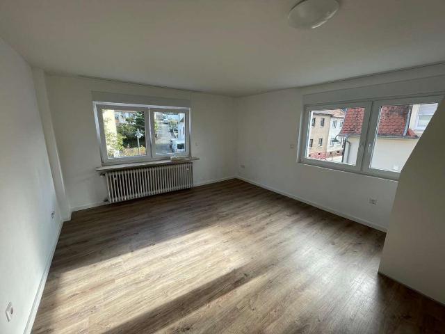 Stilvoll modernisiert: 1 Zimmer Apartment in Dossenheim