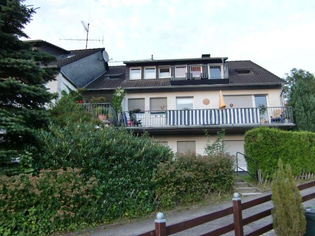 Stilvoll modernisiert: 4 Zimmer Wohnung in Gummersbach