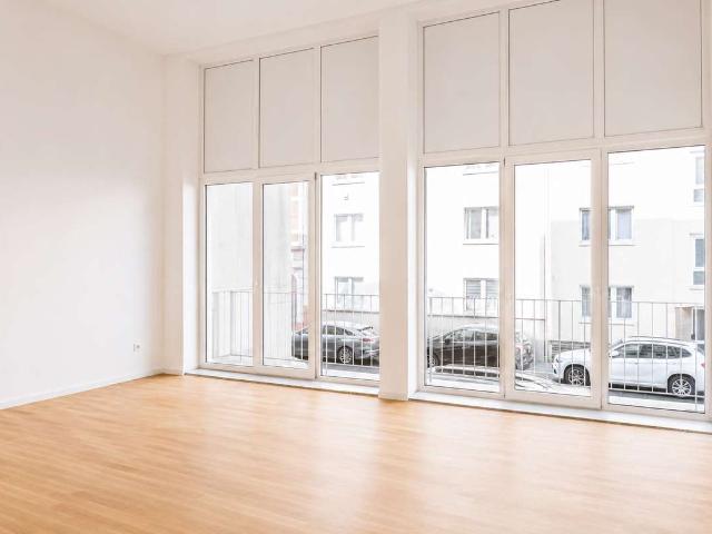 Stilvoll modernisierte 3 Zimmer Wohnung mit Fußbodenheizung und sichtgeschützter Terrasse