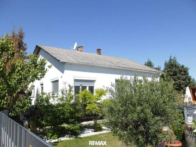 Stilvoll modernisiertes Einfamilienhaus mit großzügigem Wohngefühl