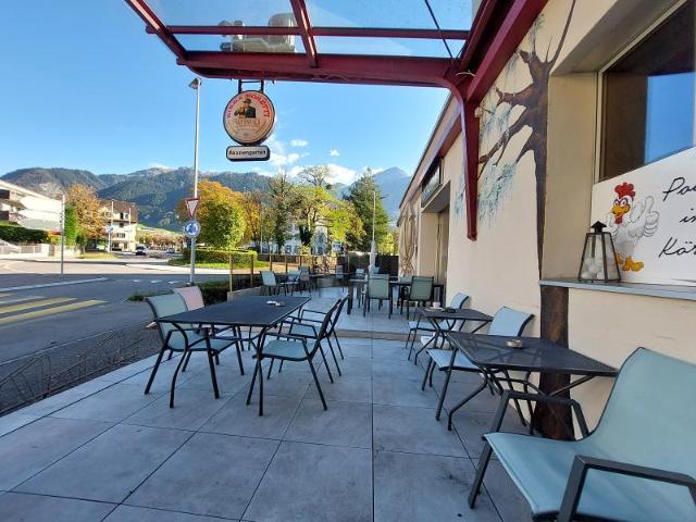 STILVOLL RENOVIERT MIT TERRASSE AN ZENTRALER LAGE