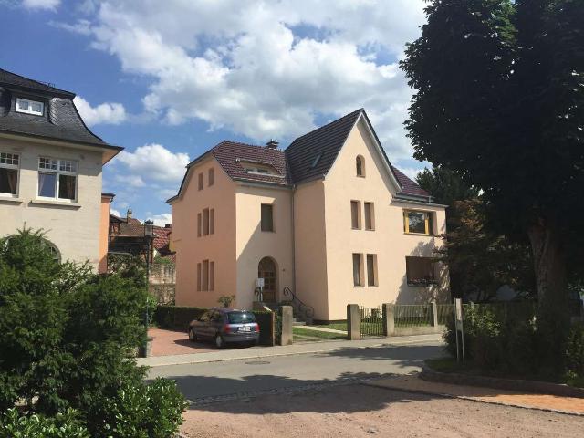 Stilvoll saniert: 2 Zimmer Dachgeschosswohnung in Schmalkalden
