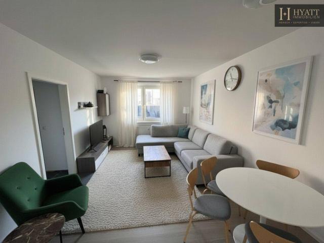 Stilvoll sanierte 2,5 Zimmer Wohnung mit Südost Ausrichtung – Erstbezug Feeling & durchdachter Grundriss