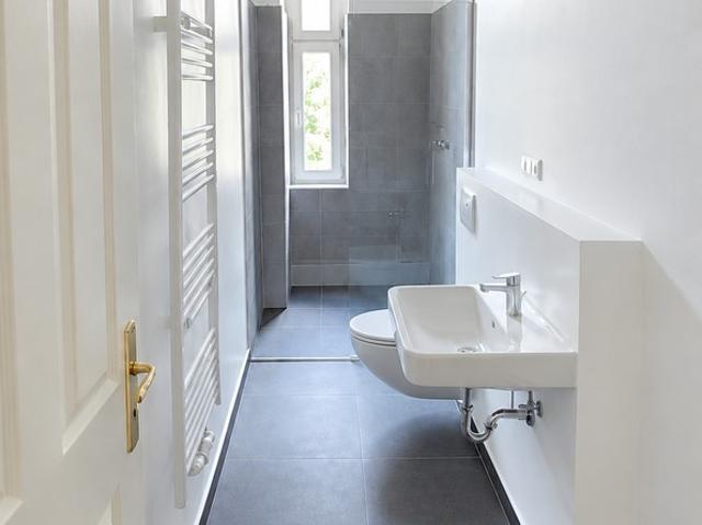 Stilvoll sanierte 3 Zimmer Wohnung mit Balkon in begehrter Lage von Berlin Wilmersdorf