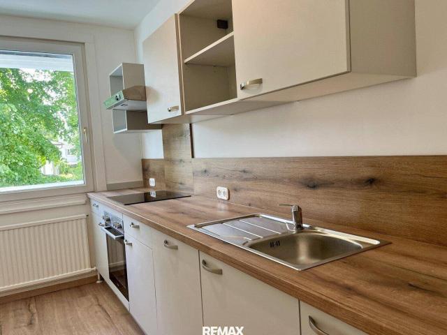 Stilvoll sanierte 3 Zimmer Wohnung in attraktiver Lage