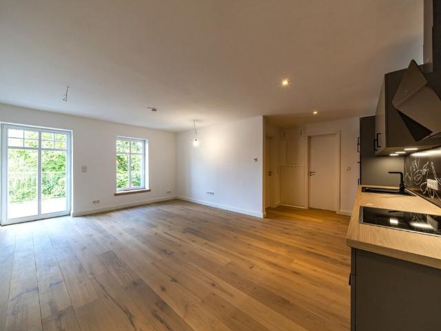 Stilvoll sanierte Altbauwohnung KfW 55 mit Balkon und einzigartigem Blick über die Dächer Oldenburgs