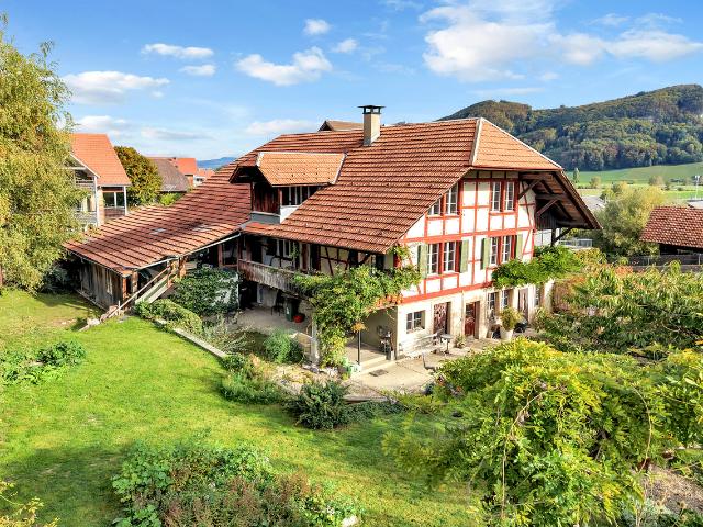Stilvoll saniertes Bijou mit historischem Charakter