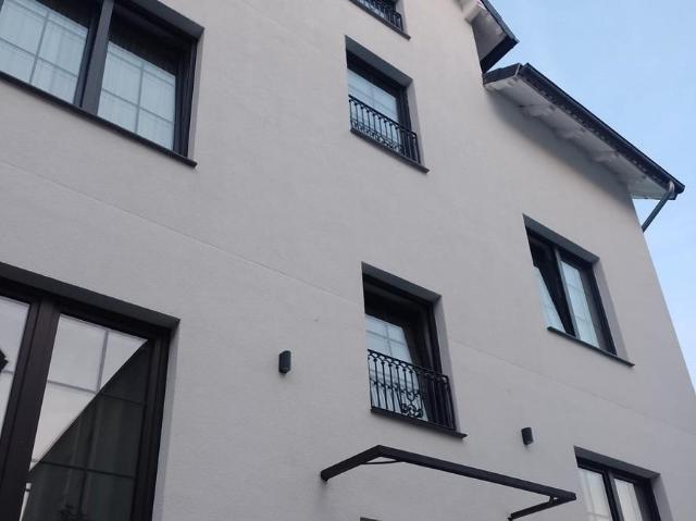 Stilvoll saniertes Mehrfamilienhaus mit großem Garten in BI Mitte