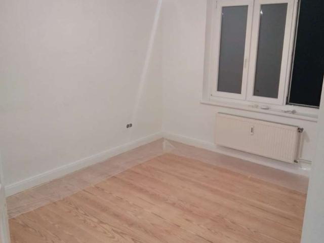 Stilvolle3 Zimmer Wohnung mit Einbauküche und Balkon in Lübeck