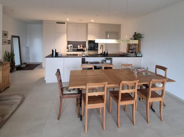 Stilvolle 3.5 Zimmer Wohnung im modernen Neubau