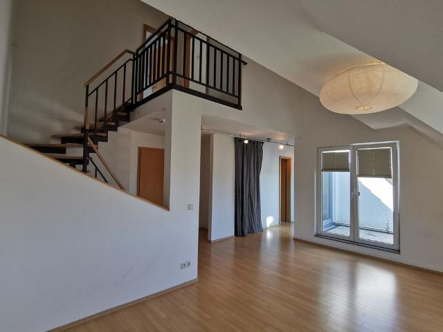 Stilvolle 3 Zimmer Dachgeschoss Wohnung in Spenge