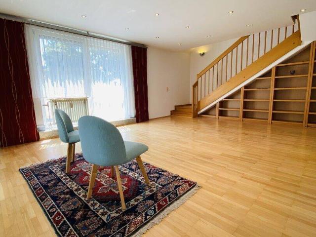 Stilvolle 3 Zimmer Maisonette mit Terrasse in grüner Ruhelage – Wohnen im Herzen von Döbling