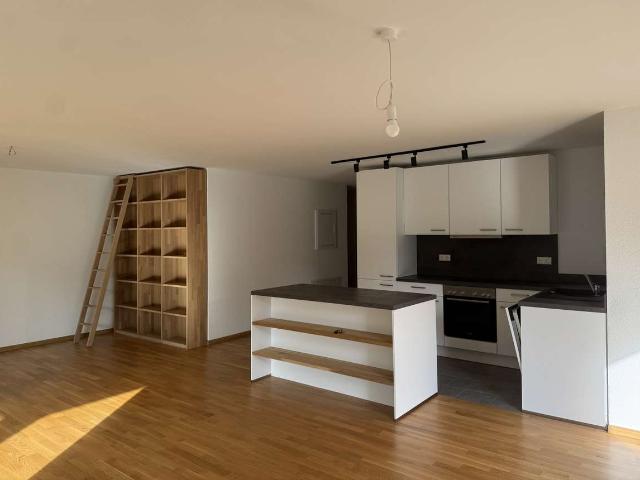 Stilvolle 3 Zimmer Wohnung, mit 2 Bädern