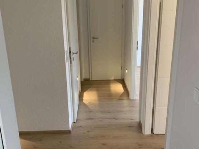 Stilvolle 3 Zimmer Wohnung mit Balkon in Erkrath
