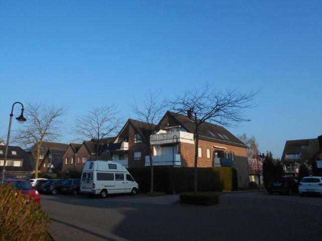 Stilvolle 3 Zimmer Wohnung mit Balkon in Korschenbroich