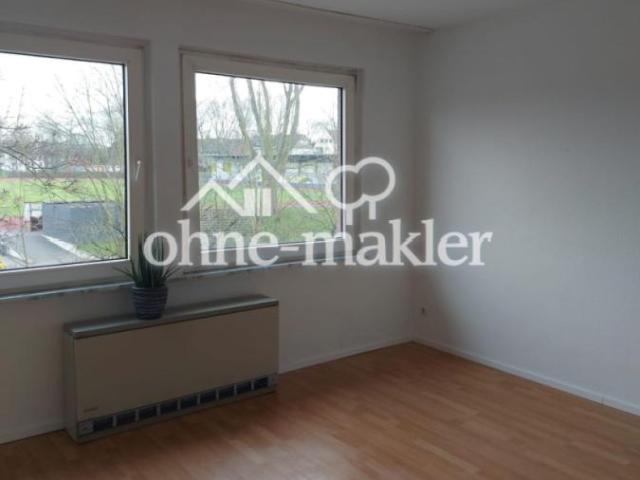 Stilvolle 1,5 Zimmer Wohnung und großer Küche mit Balkon in Essen, 45326