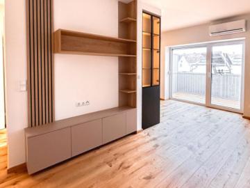 Stilvolle 2,5 Zimmer Wohnung mit Südbalkon nach Generalsanierung