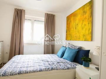 Stilvolle 2,5 Zimmer Wohnung im Altbau – möbliert & gemütlich