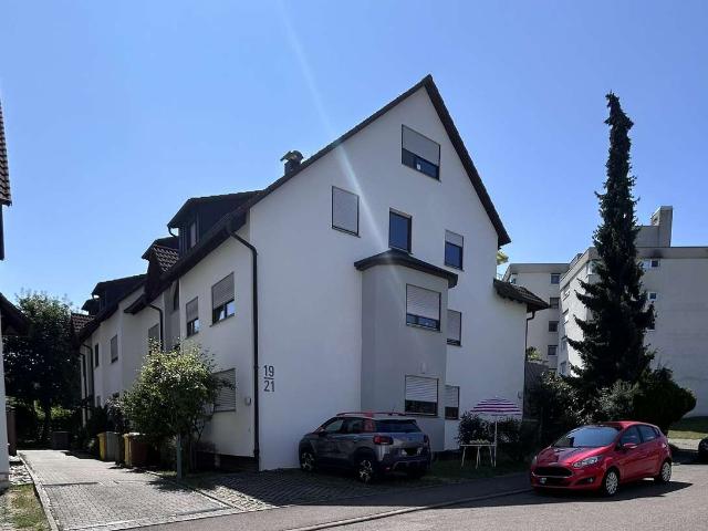 Stilvolle 2,5 Zimmer Maisonettewohnung | 65 qm | Dachterrasse | Tiefgaragenstellplatz