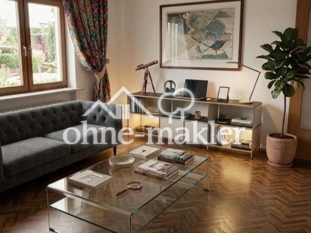 Neu renovierte 2 ZKB mit EBK und Balkon  bezugsfertig