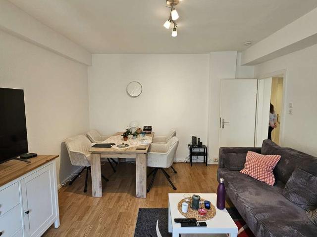 STILVOLLE 2 ZI WOHNUNG IN TOP LAGE* IN GOLZHEIM