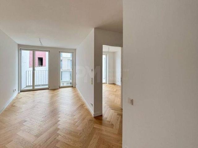 Stilvolle 2 Zimmer Neubauwohnung mit Balkon in Berlin Mitte