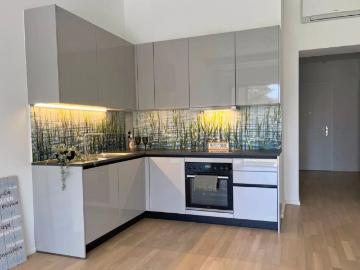Stilvolle 2 Zimmer Residenz mit großzügigem Balkon