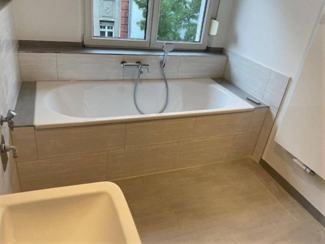 Stilvolle 2 Zimmer Wohnung + 7m² Balkon