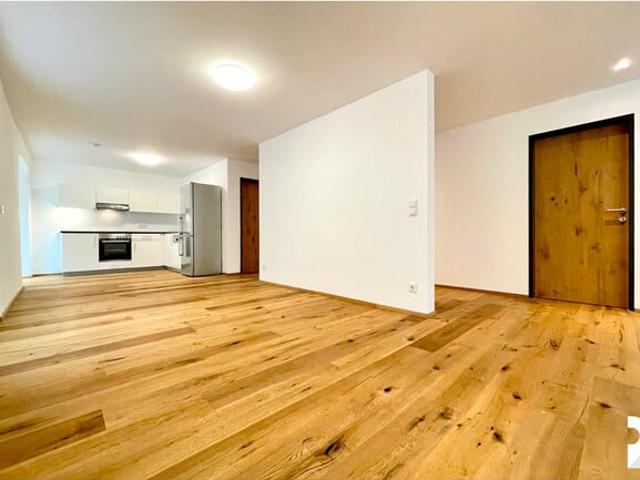 STILVOLLE 2 ZIMMER WOHNUNG IN BESTER INNENSTADTLAGE / TOP 2