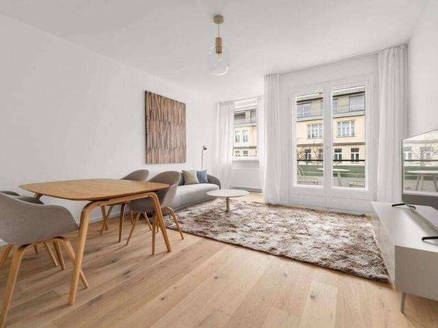 Stilvolle 2 Zimmer Wohnung in Charlottenburg voll möbliert